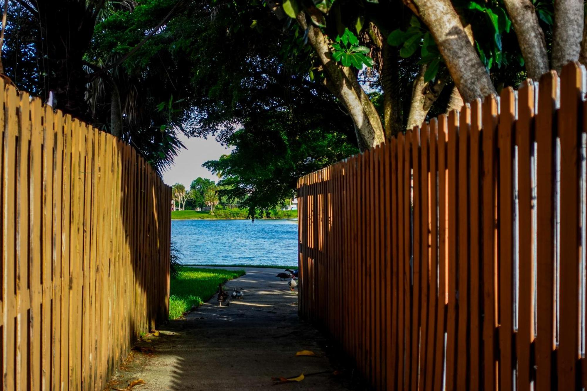 Сasa de vacaciones The Miamiville - Hidden Gem With Free Parking Miami